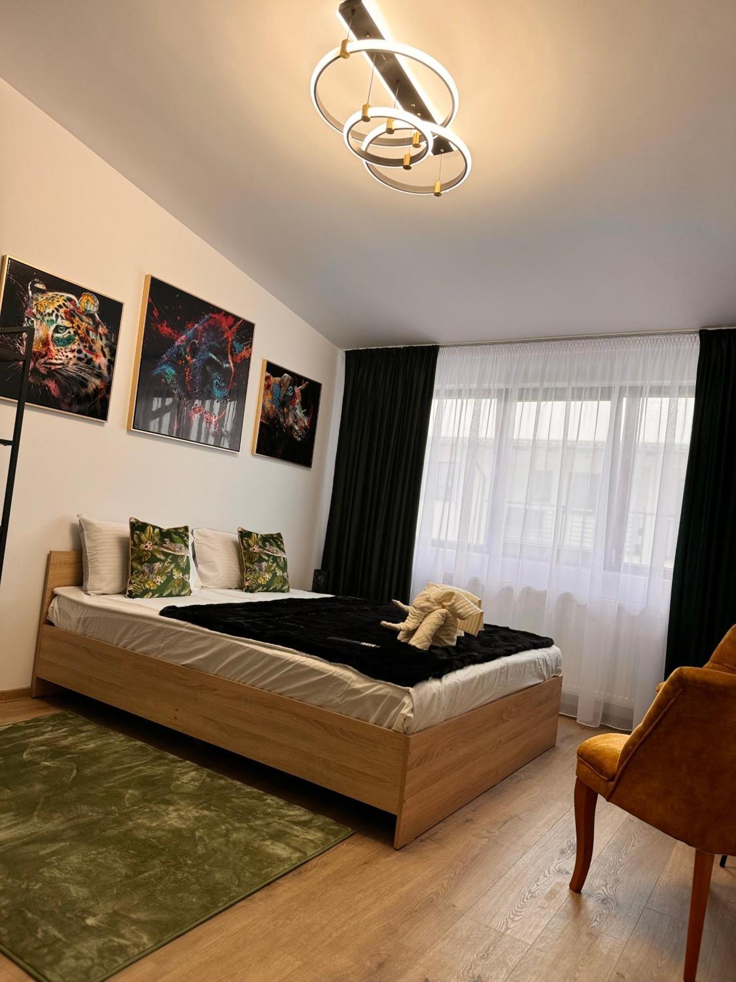 Jungle Loft Apartamento Suceava Exterior foto